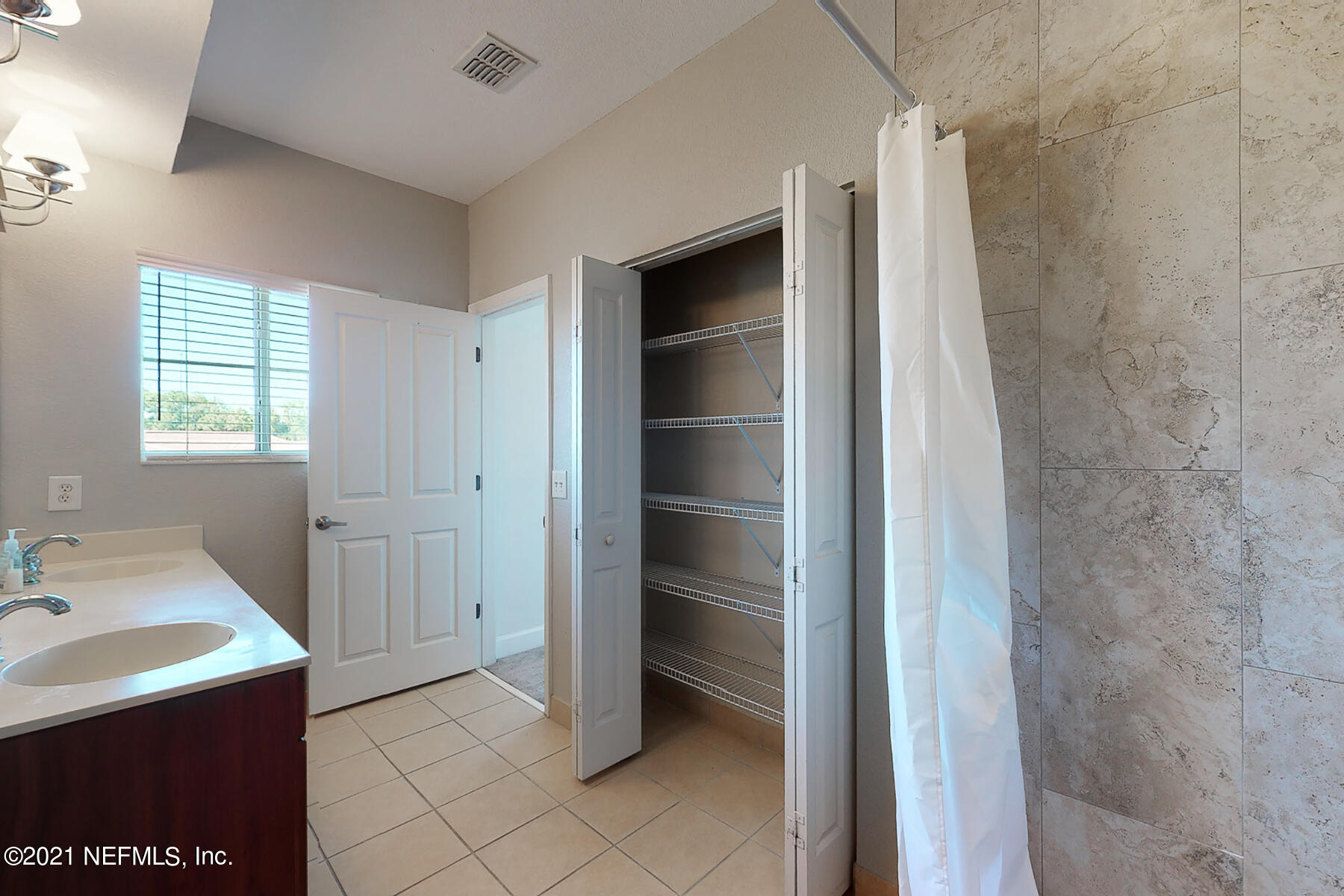 9745 Touchton Road, Unit 3327 Jacksonville, FL 32246 - Photo 23 of 44 Bath 1 b