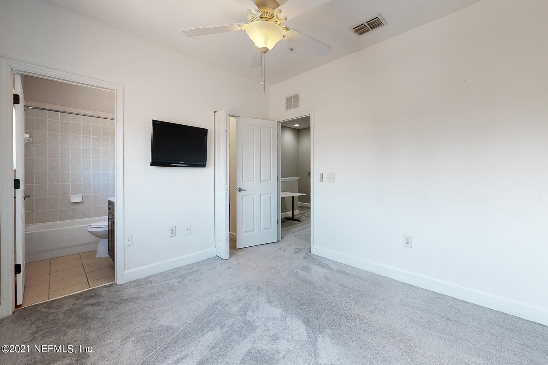 9745 Touchton Road, Unit 3327 Jacksonville, FL 32246 - Photo 25 of 44 Bed 2 b