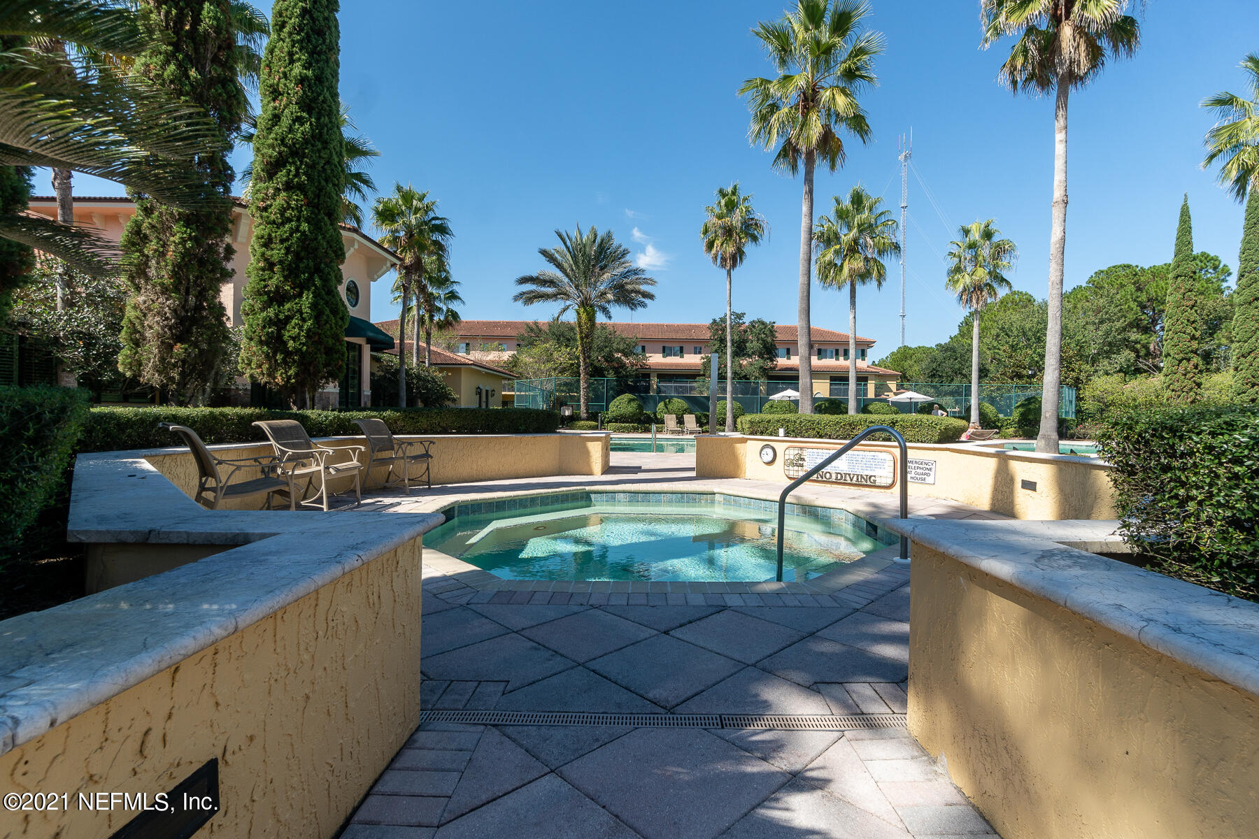 9745 Touchton Road, Unit 3327 Jacksonville, FL 32246 - Photo 33 of 44 Amenity Jacuzzi