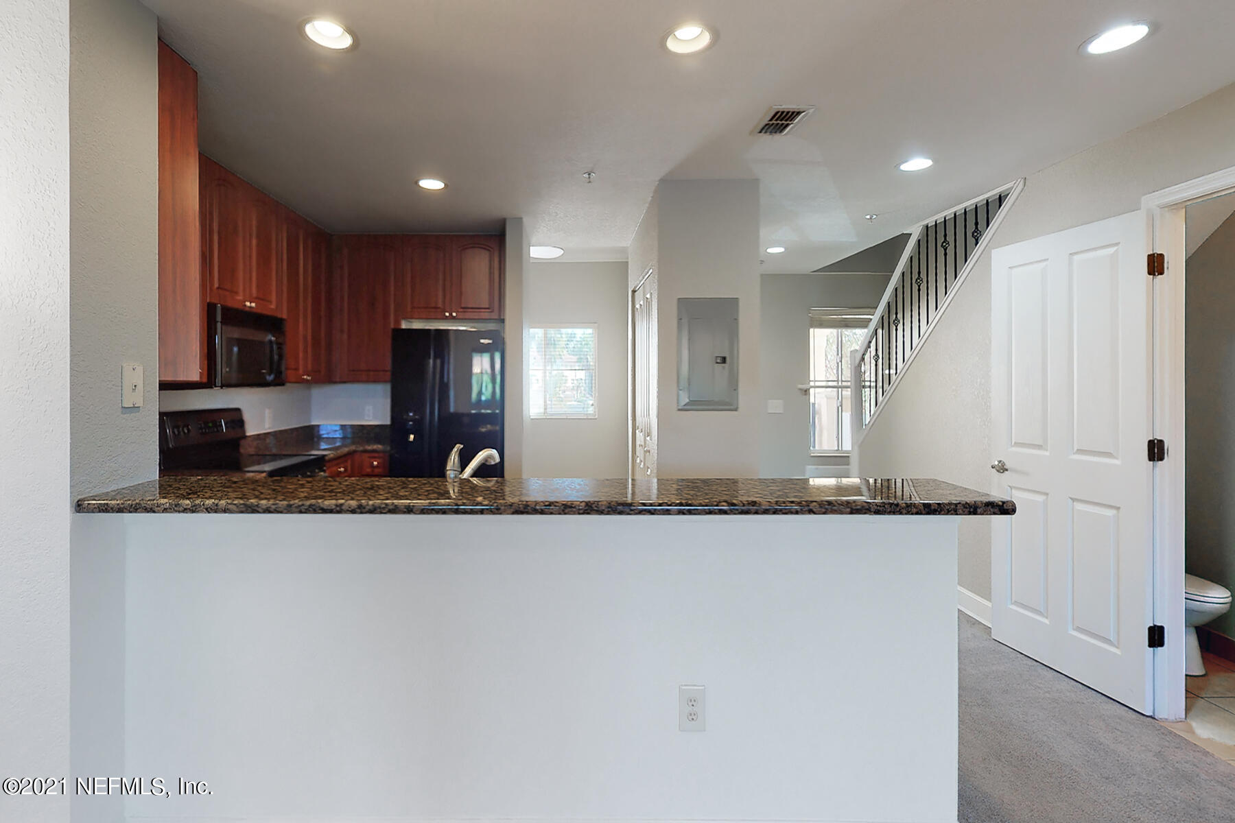 9745 Touchton Road, Unit 3327 Jacksonville, FL 32246 - Photo 10 of 44 Breakfast Bar