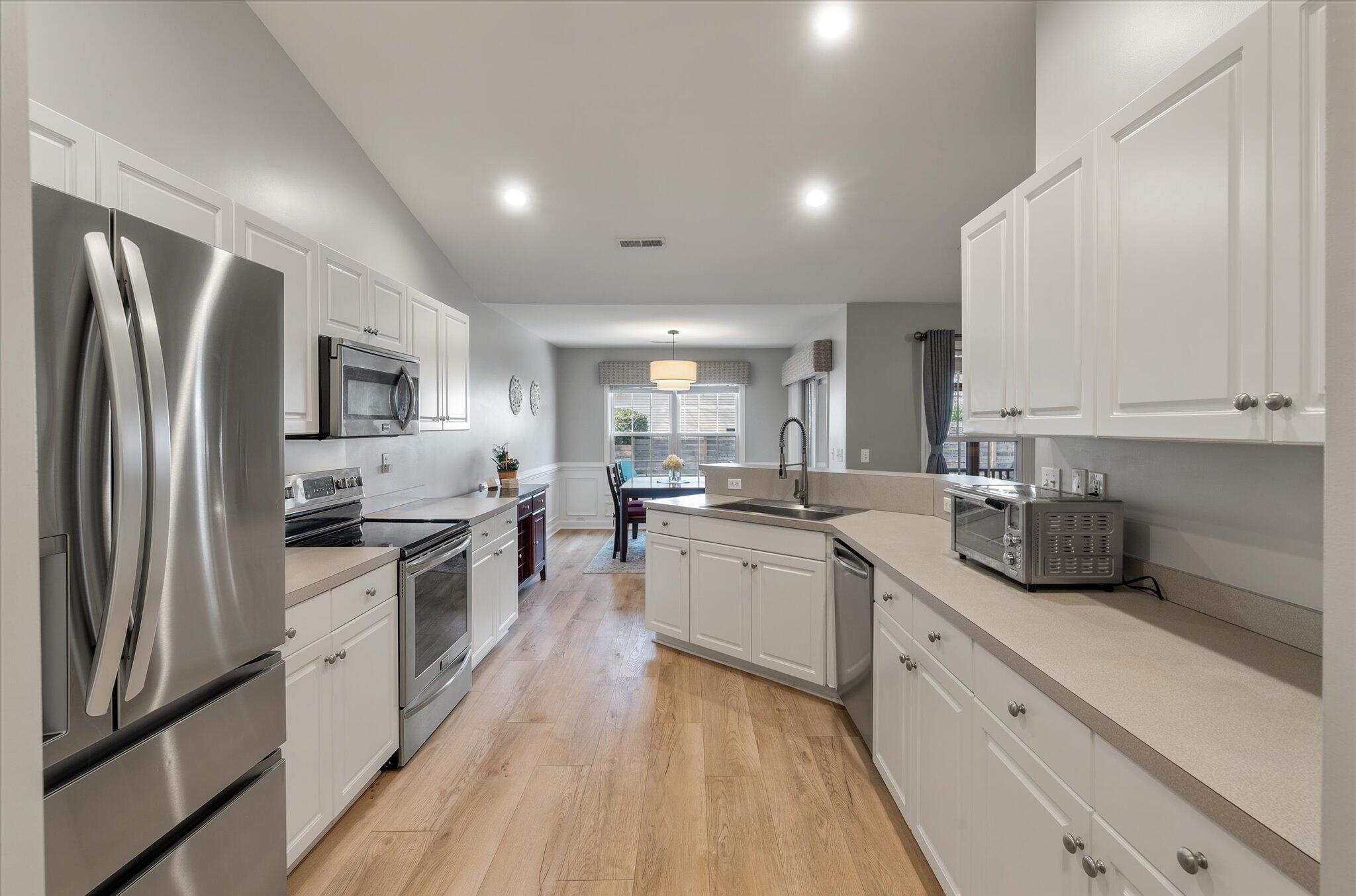 1505 Wellesley Circle Mount Pleasant, SC 29466 - Photo 12 of 40 13-1505 Wellesley_i_Lowcountry_Exposure-