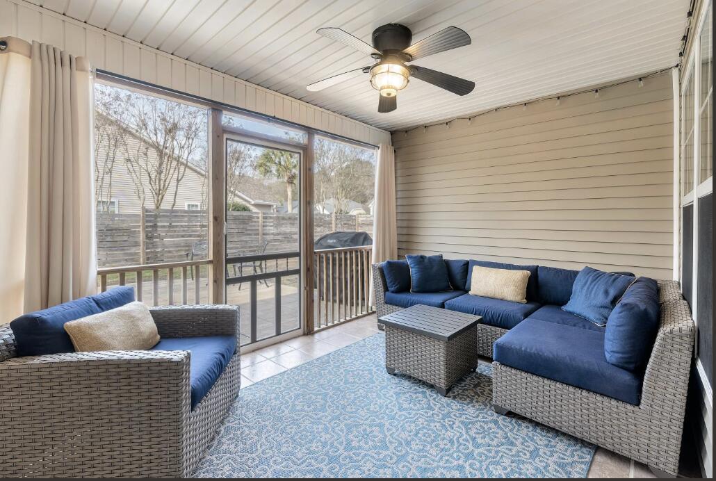 1505 Wellesley Circle Mount Pleasant, SC 29466 - Photo 22 of 40 Screen Porch