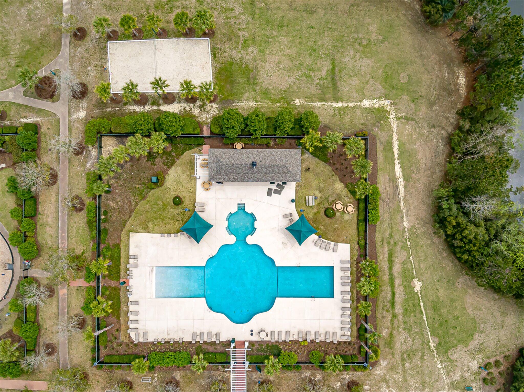 1505 Wellesley Circle Mount Pleasant, SC 29466 - Photo 35 of 40 36-park west amenities-4