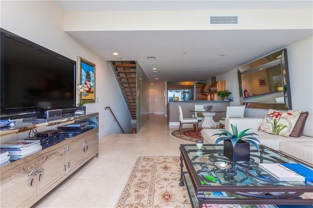 $570,000 | 2950 Northeast 188th Street, Unit 508, Aventura, FL 33180