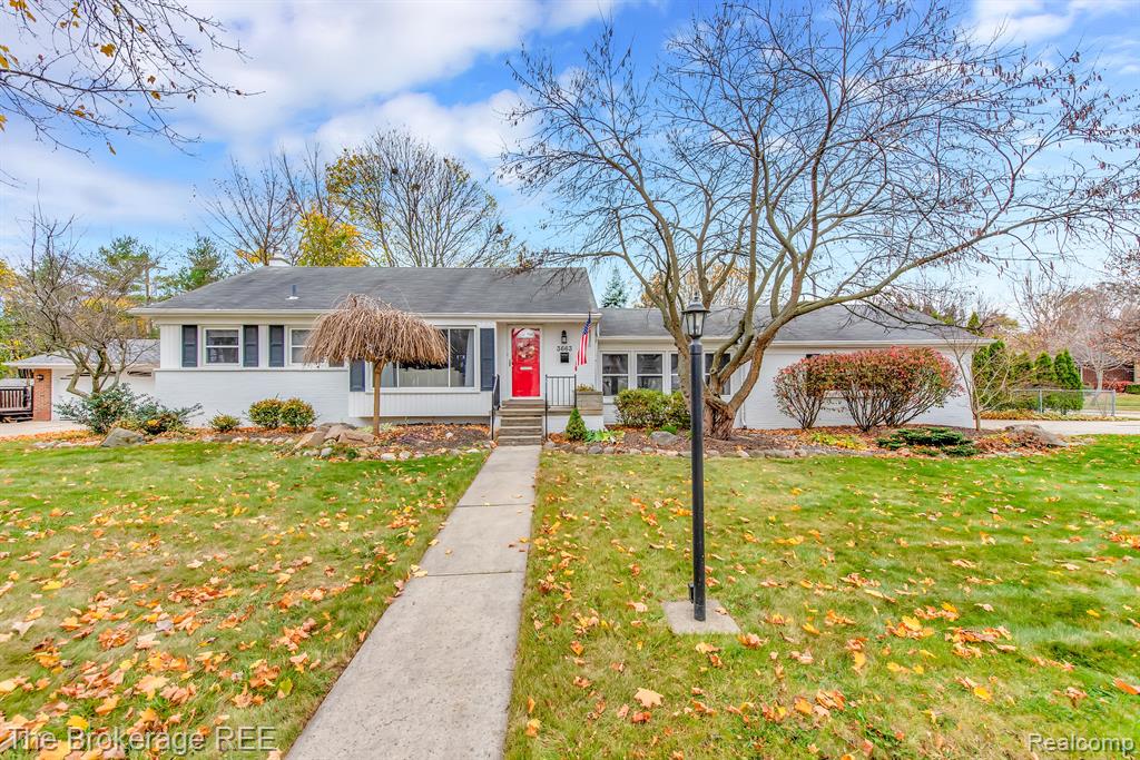 3663 Rockingham Road Royal Oak, MI 48073 - Photo 32 of 34