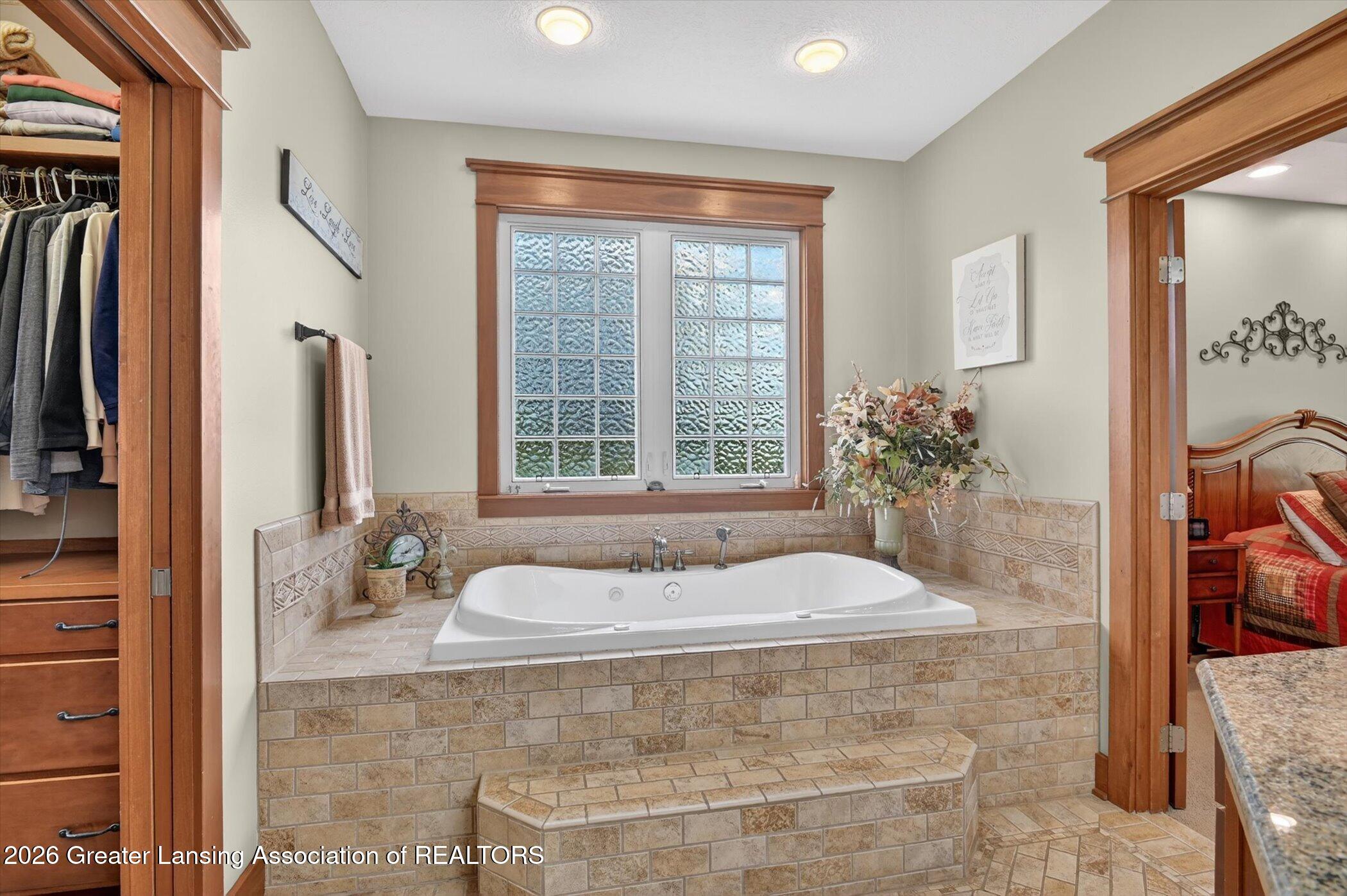 10272 South Wacousta Road Dewitt, MI 48820 - Photo 36 of 57 30-30