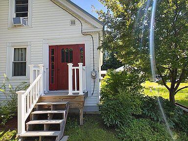 17 Elm Street Mercer, ME 04957 - Photo 44 of 59 Front entry 3