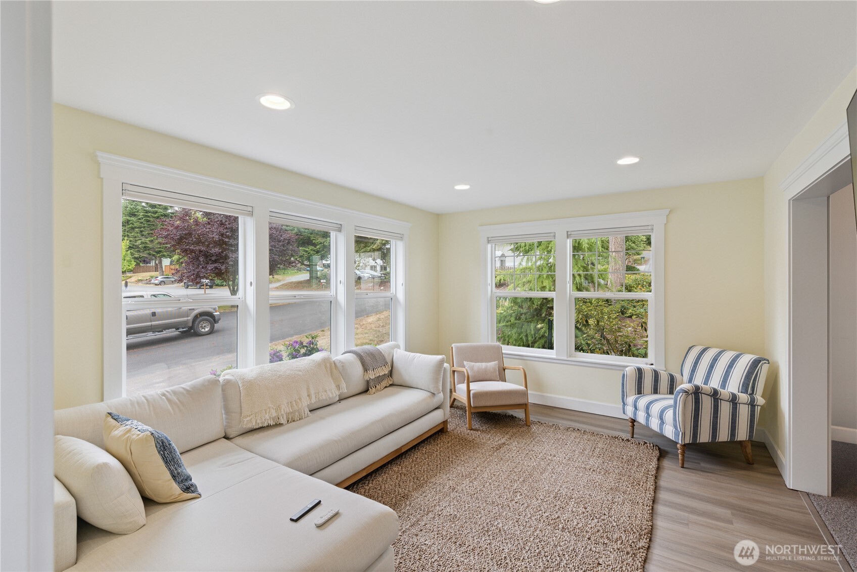 2702 Shannon Point Road Anacortes, WA 98221 - Photo 6 of 40 Gallery Image 6
