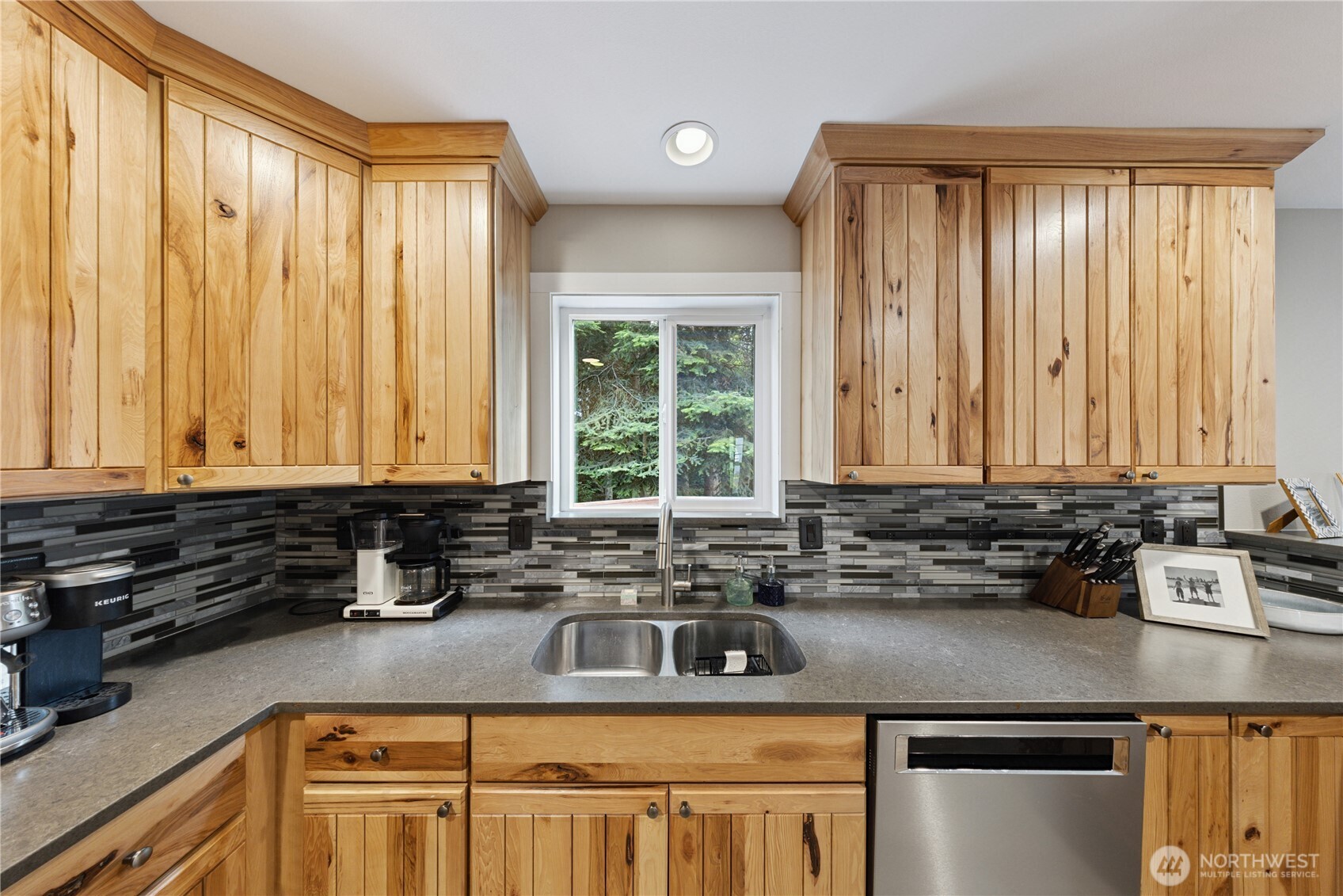 2702 Shannon Point Road Anacortes, WA 98221 - Photo 10 of 40 Gallery Image 10