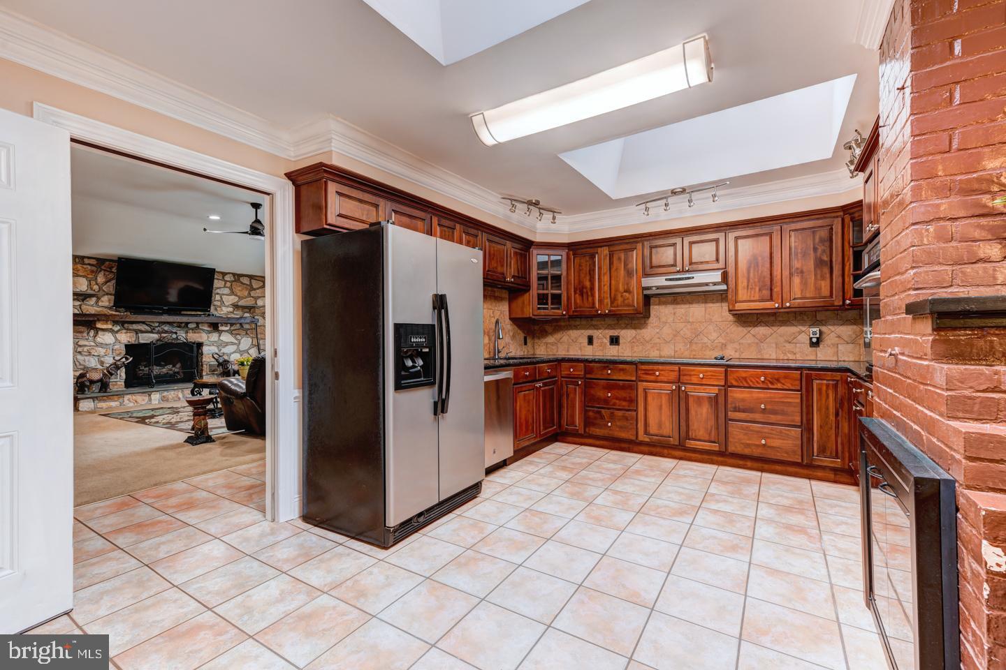 32 Blue Ridge Drive Levittown, PA 19057 - Photo 16 of 25 Gallery Image 16