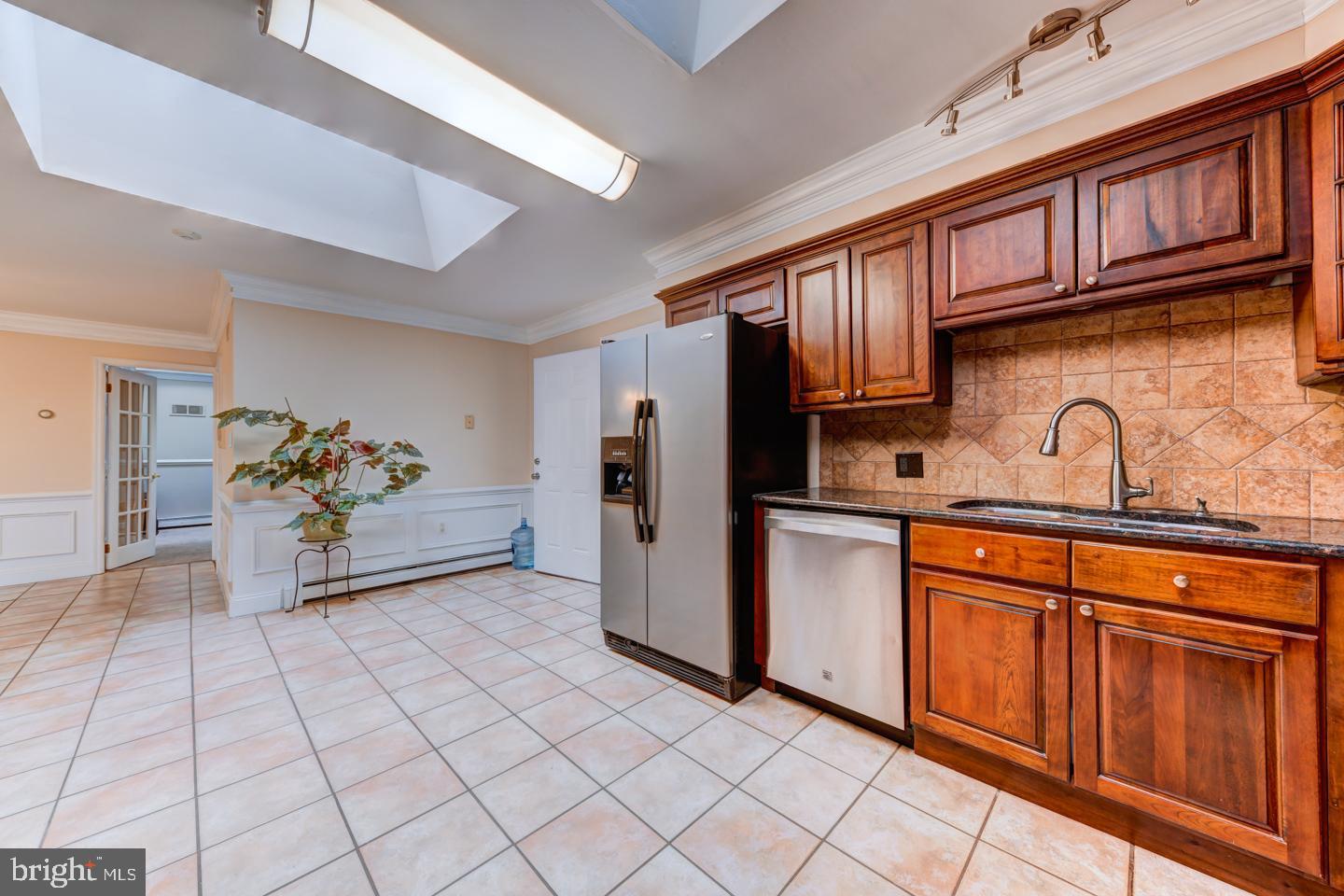32 Blue Ridge Drive Levittown, PA 19057 - Photo 17 of 25 Gallery Image 17