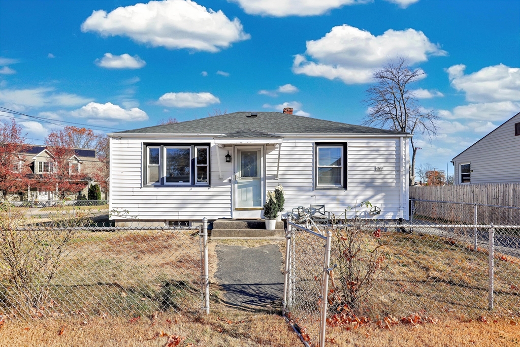 232 East Street Springfield, MA 01104 - Photo 1 of 34
