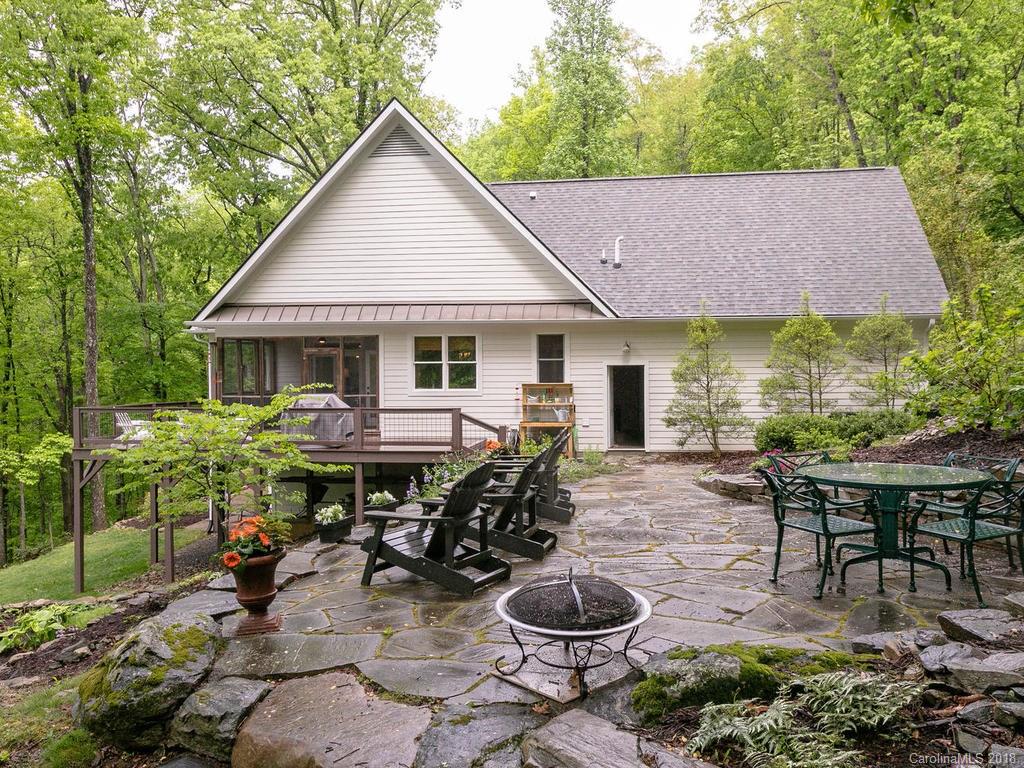 194 Dotson Road Fairview, NC 28730 - Photo 30 of 36 Gallery Image 30