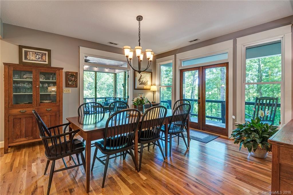 194 Dotson Road Fairview, NC 28730 - Photo 9 of 36 Gallery Image 9