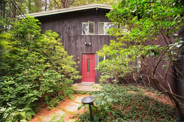 4 Grimes Road Lexington, MA 02420 - Photo 1 of 12