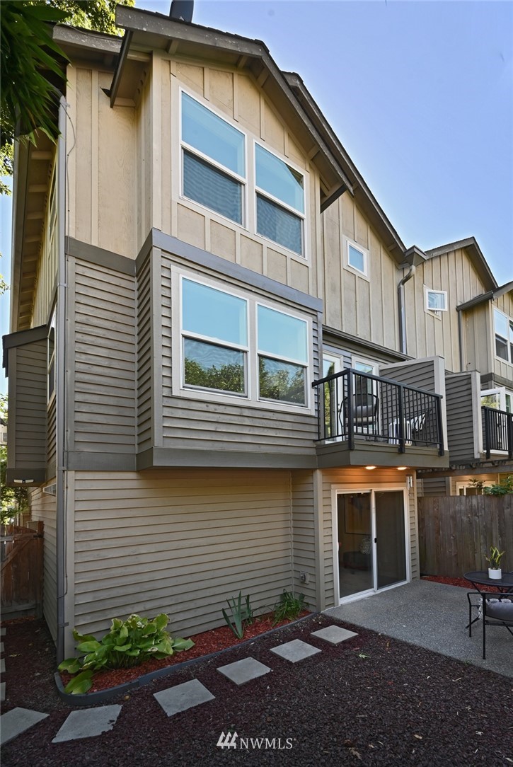 4809 Stone Way North, Unit B Seattle, WA 98103 - Photo 1 of 33 Gallery Image 1