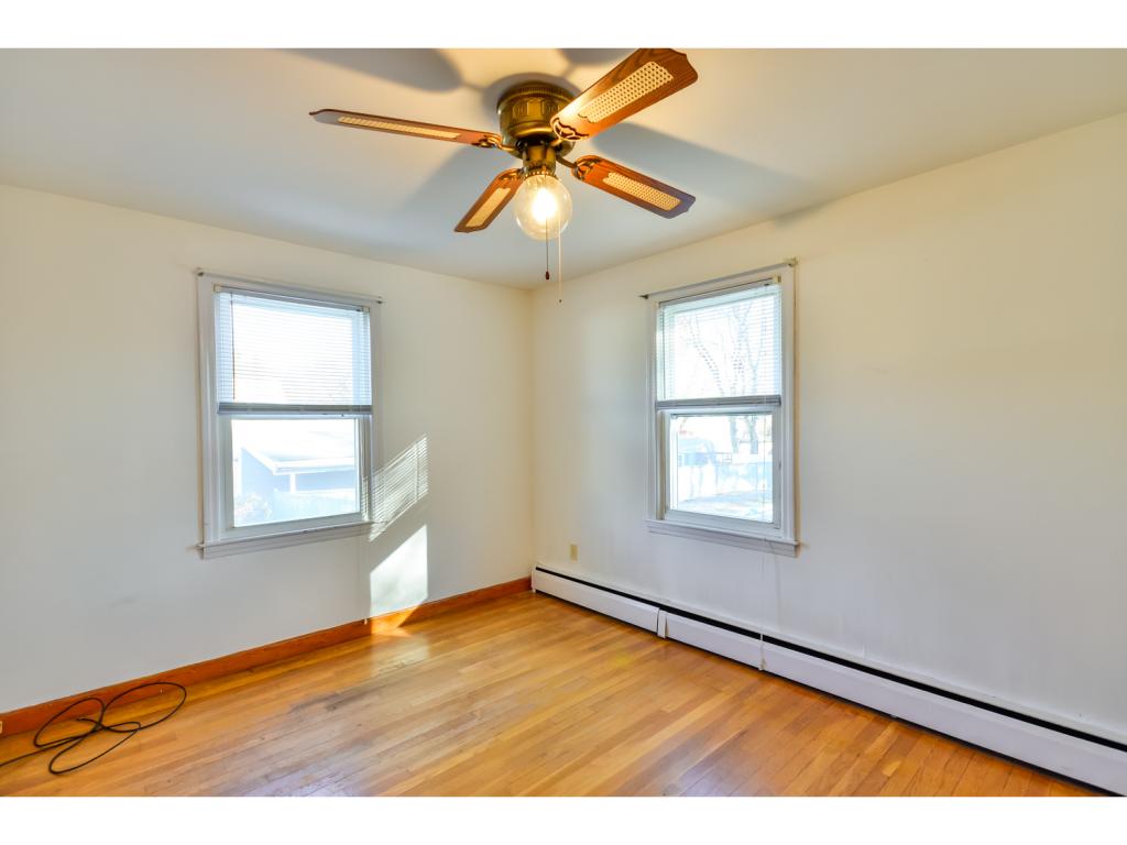 5 Maclarnon Road Salem, NH 03079 - Photo 13 of 35 Gallery Image 13