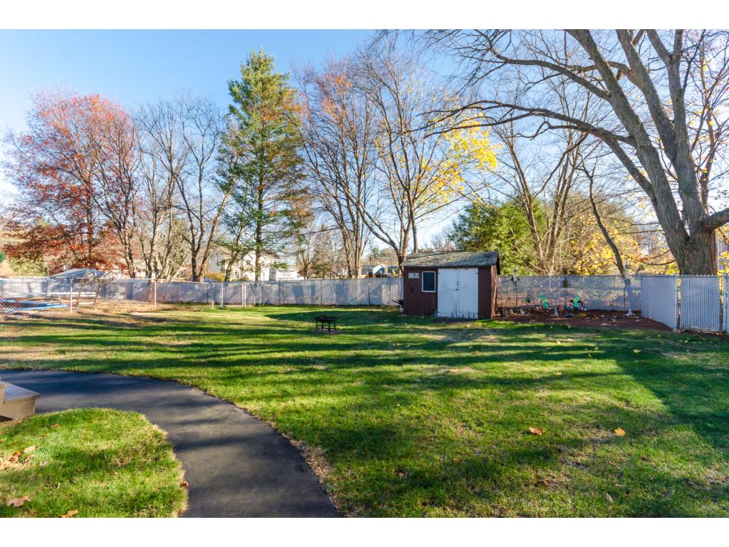 5 Maclarnon Road Salem, NH 03079 - Photo 22 of 35 Gallery Image 22