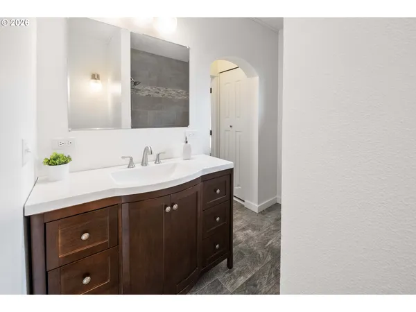 $567,000 | 886 Florence Avenue, Astoria, OR 97103