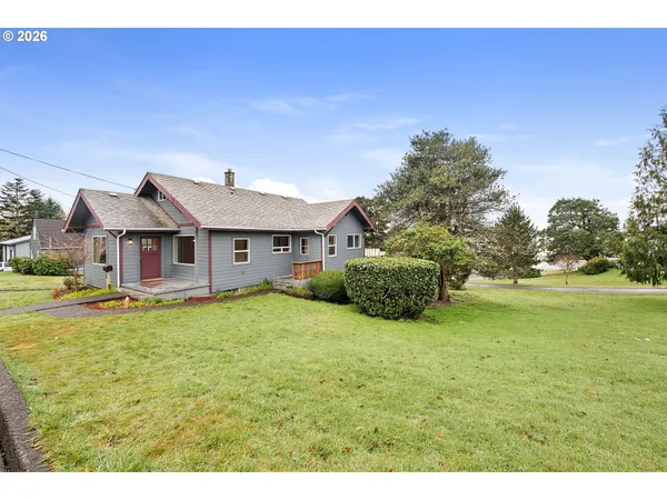 $567,000 | 886 Florence Avenue, Astoria, OR 97103