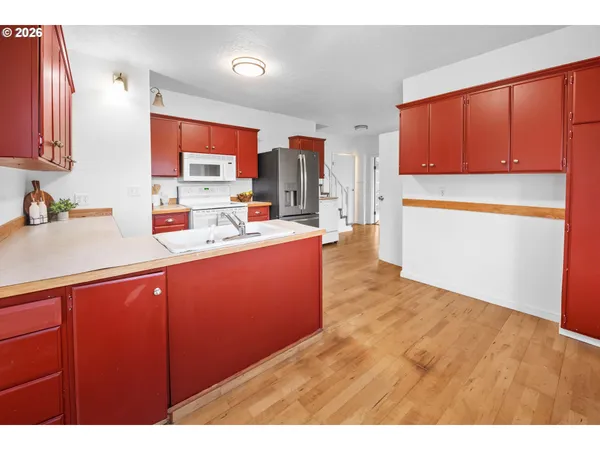 $567,000 | 886 Florence Avenue, Astoria, OR 97103