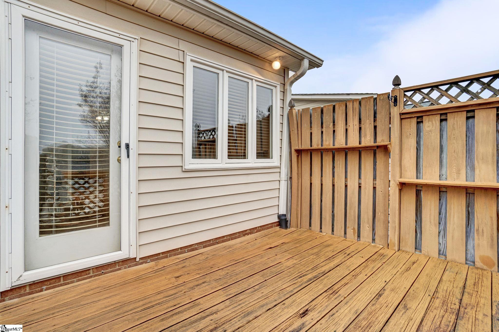 9 Stone Meadow Road Greenville, SC 29615 - Photo 38 of 43