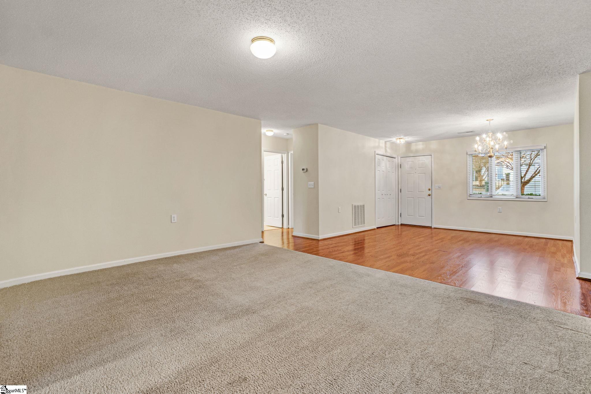 9 Stone Meadow Road Greenville, SC 29615 - Photo 5 of 43