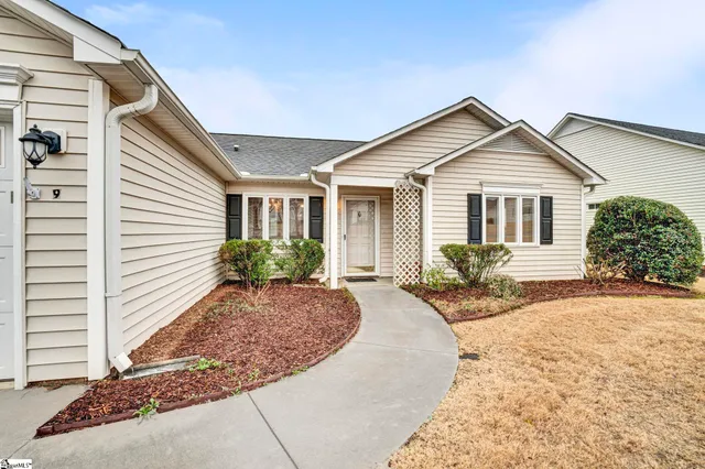 $239,900 | 9 Stone Meadow Road, Greenville, SC 29615
