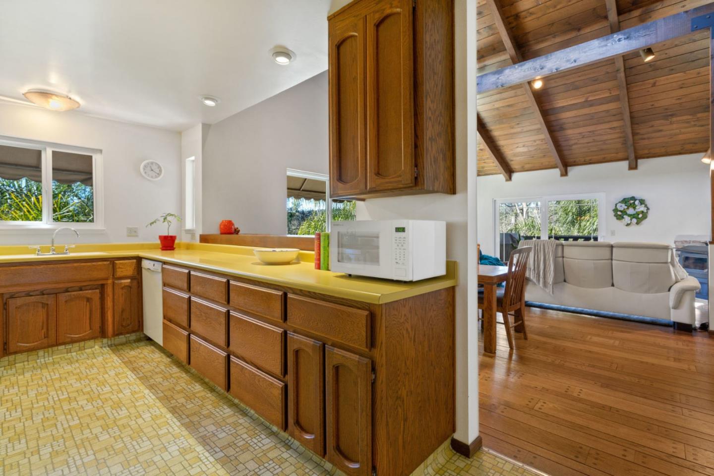 479 Sims Road Santa Cruz, CA 95060 - Photo 16 of 35 Gallery Image 16