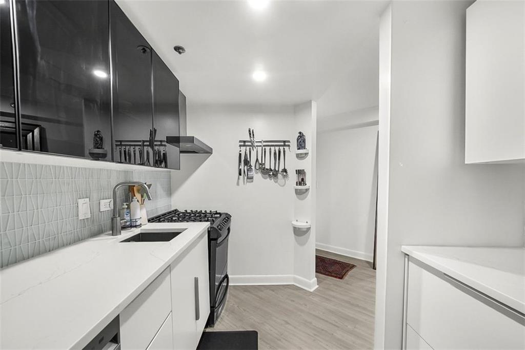 1501 Clairmont Road, Unit 1210 Decatur, GA 30033 - Photo 12 of 26