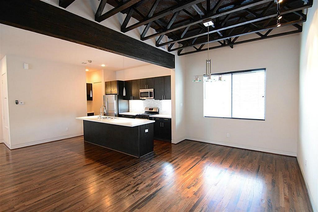4708 Crawford Street Houston, TX 77004 - Photo 6 of 21 Double wide windows to keep the dining area with daylight