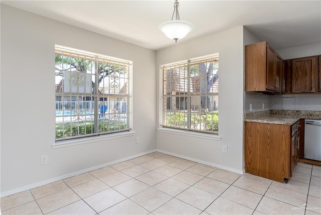 500 East El Rancho Avenue, Unit 26 McAllen, TX 78503 - Photo 6 of 27 a view of an empty room with a window