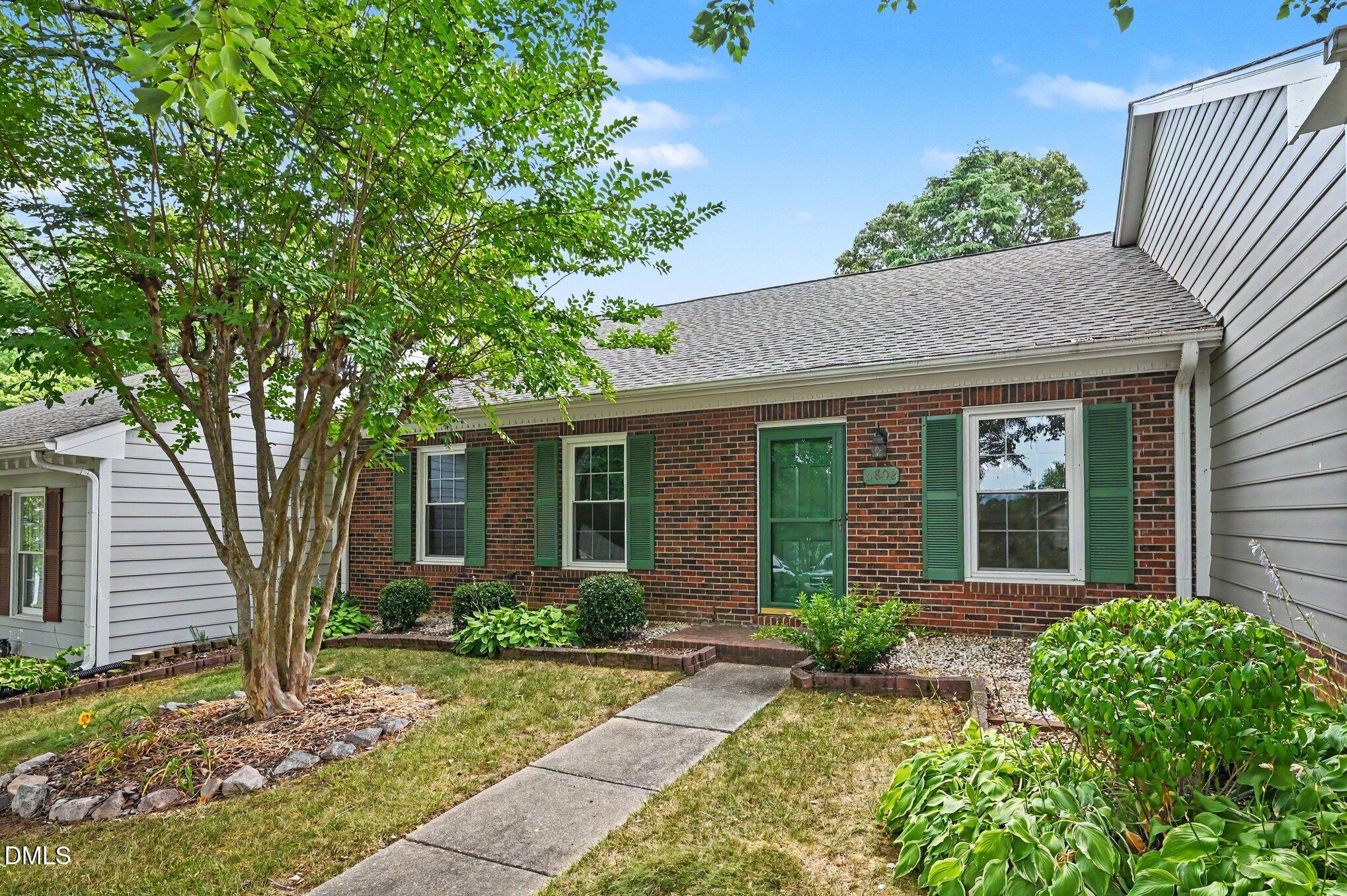 6802 Fairpoint Court Raleigh, NC 27613 - Photo 3 of 17