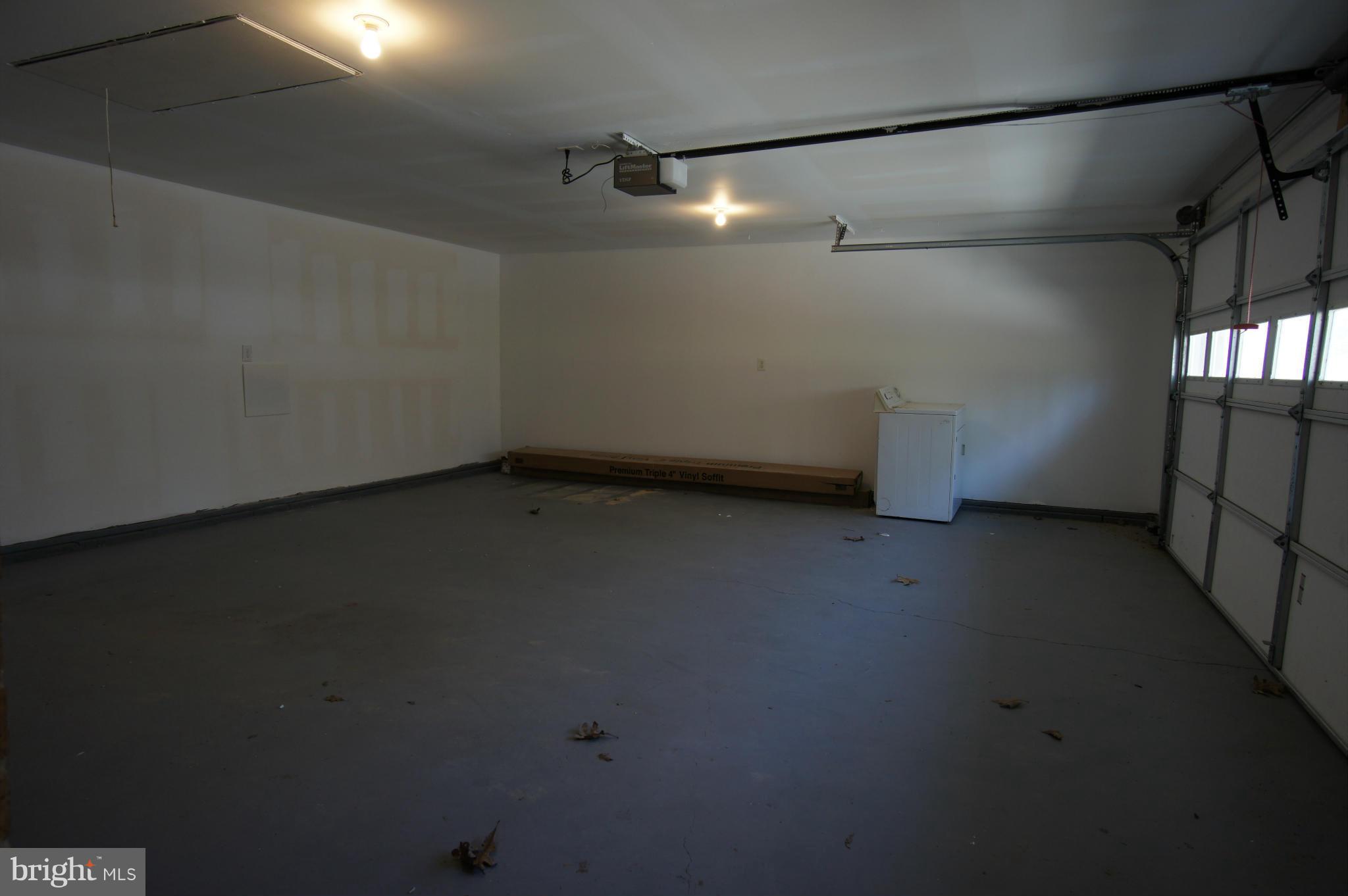 8058 Stillbrooke Road Manassas, VA 20112 - Photo 18 of 27 Interior (General)