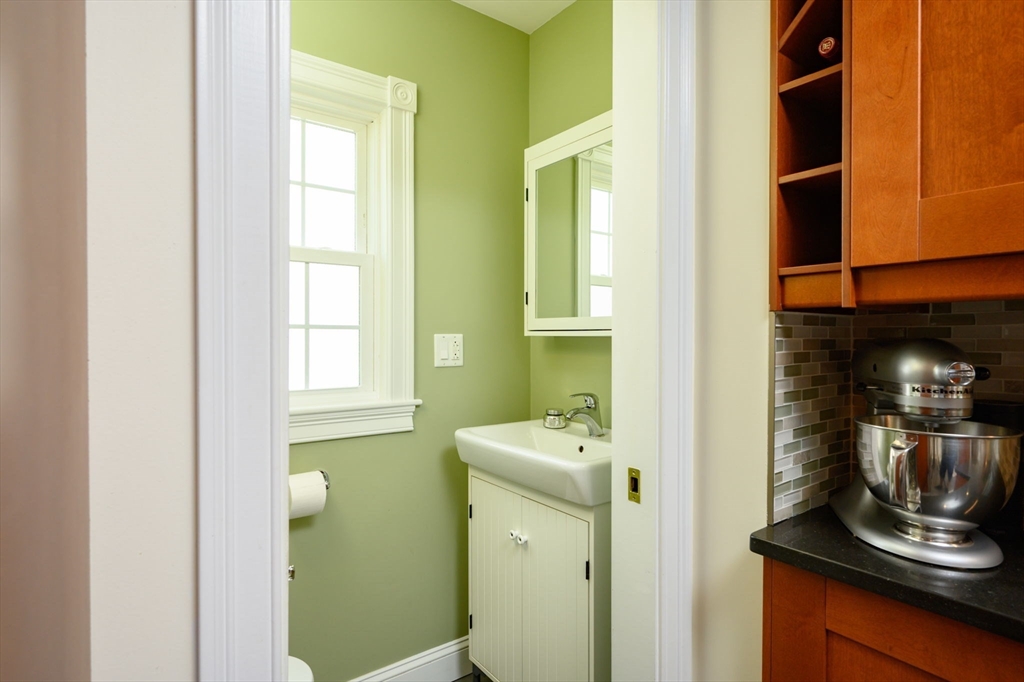 28 Audubon Road Milton, MA 02186 - Photo 16 of 35 Gallery Image 16