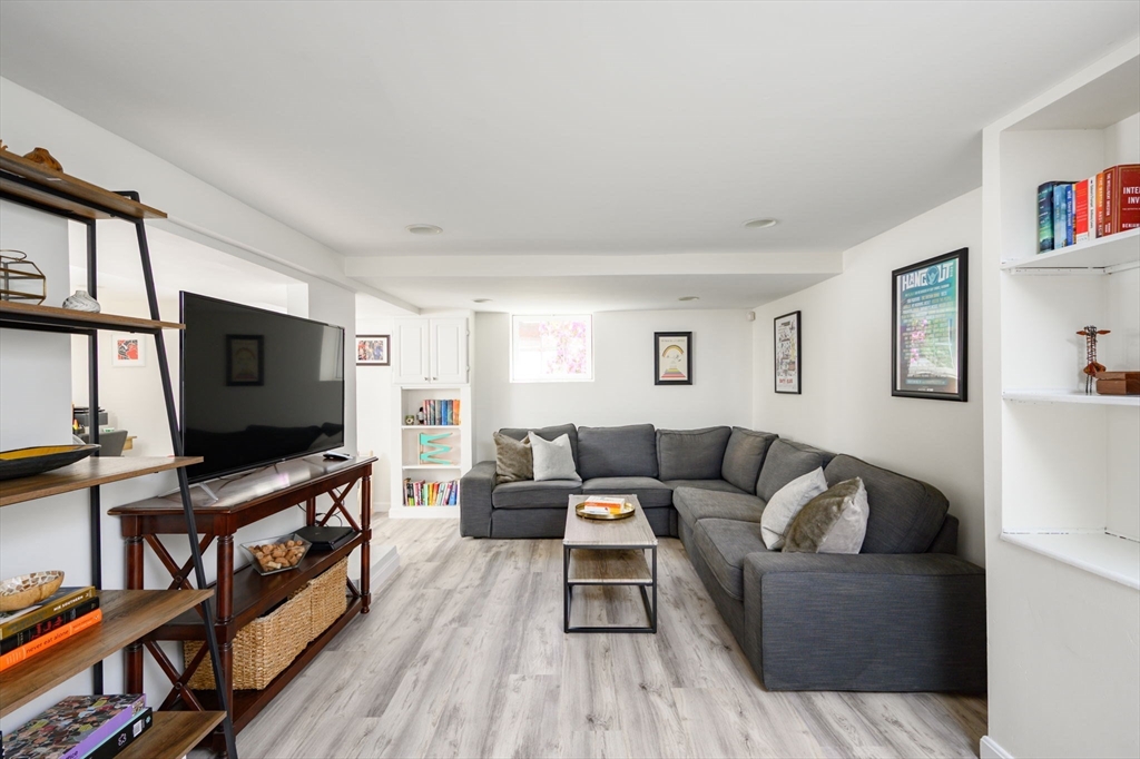 28 Audubon Road Milton, MA 02186 - Photo 18 of 35 Gallery Image 18
