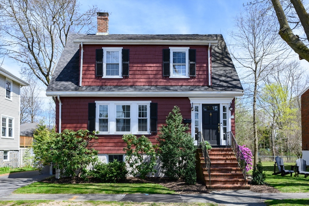 28 Audubon Road Milton, MA 02186 - Photo 2 of 35 Gallery Image 2