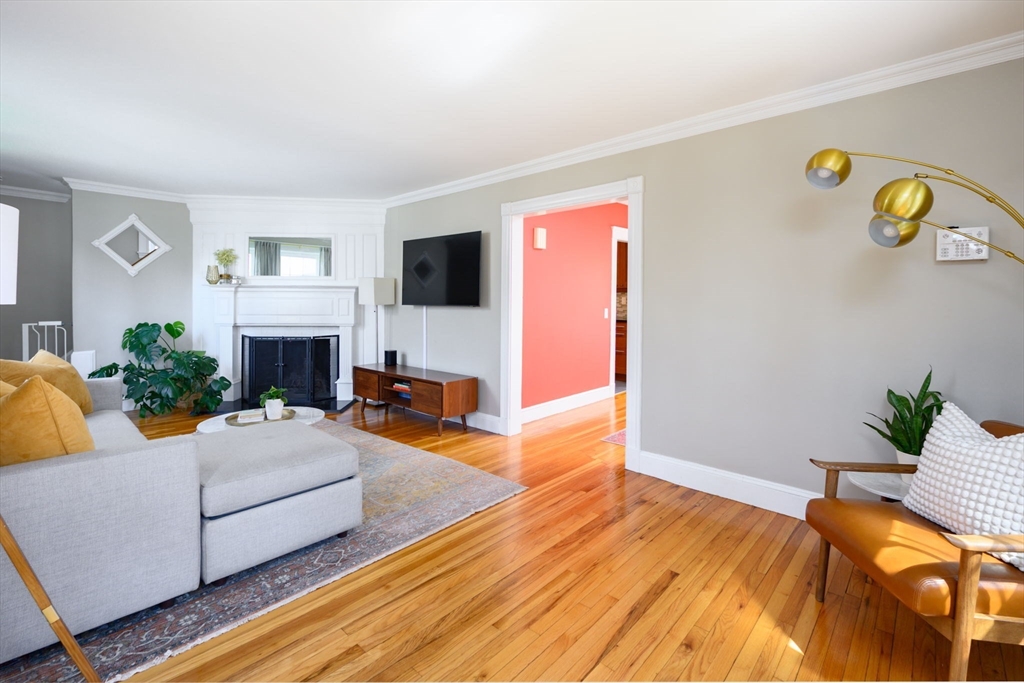 28 Audubon Road Milton, MA 02186 - Photo 3 of 35 Gallery Image 3