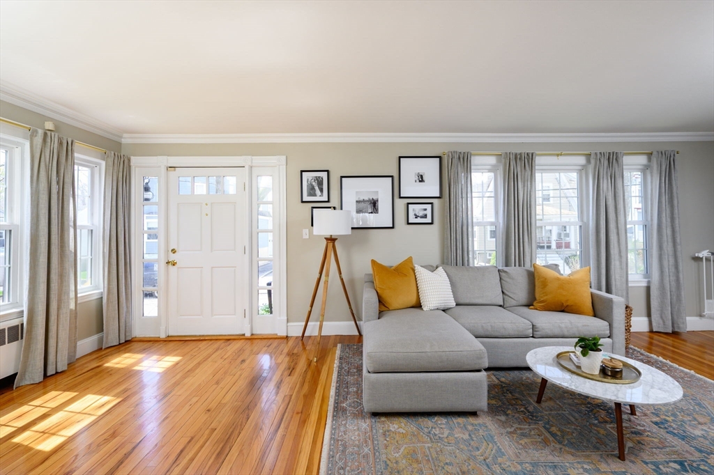 28 Audubon Road Milton, MA 02186 - Photo 5 of 35 Gallery Image 5