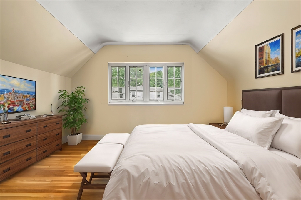 9 Viking Terrace Boston, MA 02126 - Photo 7 of 41