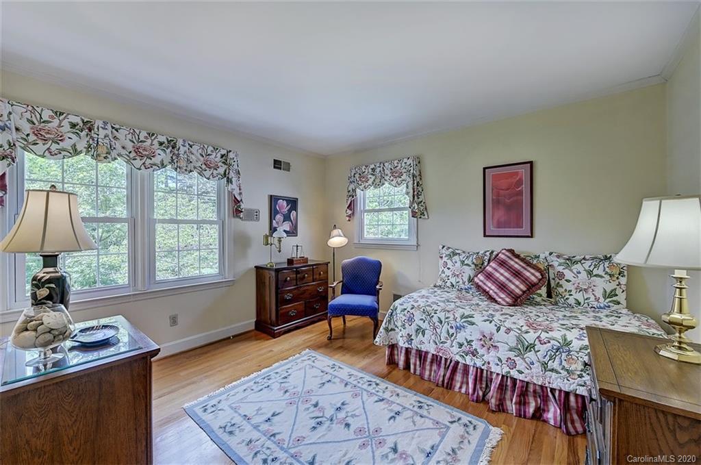 3611 Providence Road Charlotte, NC 28211 - Photo 19 of 32 Gallery Image 19