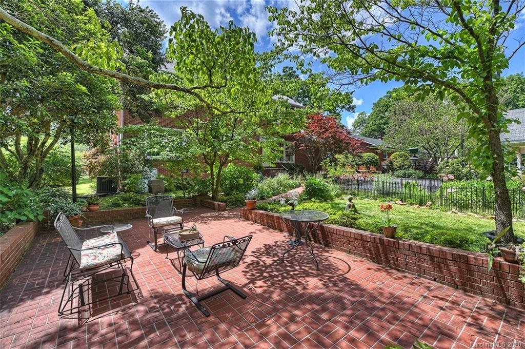 3611 Providence Road Charlotte, NC 28211 - Photo 24 of 32 Gallery Image 24