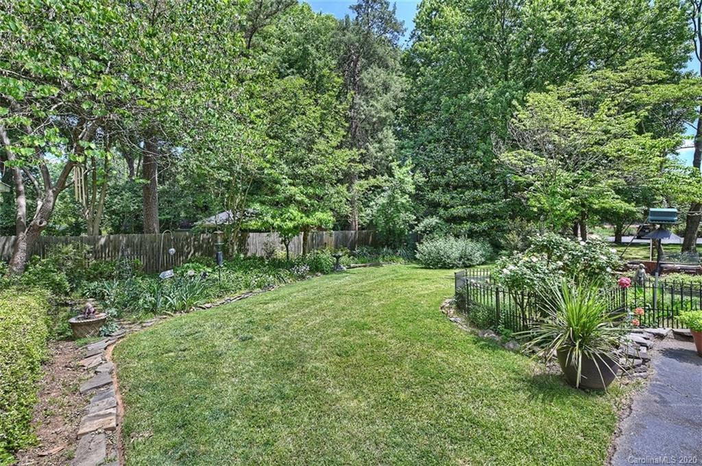 3611 Providence Road Charlotte, NC 28211 - Photo 27 of 32 Gallery Image 27