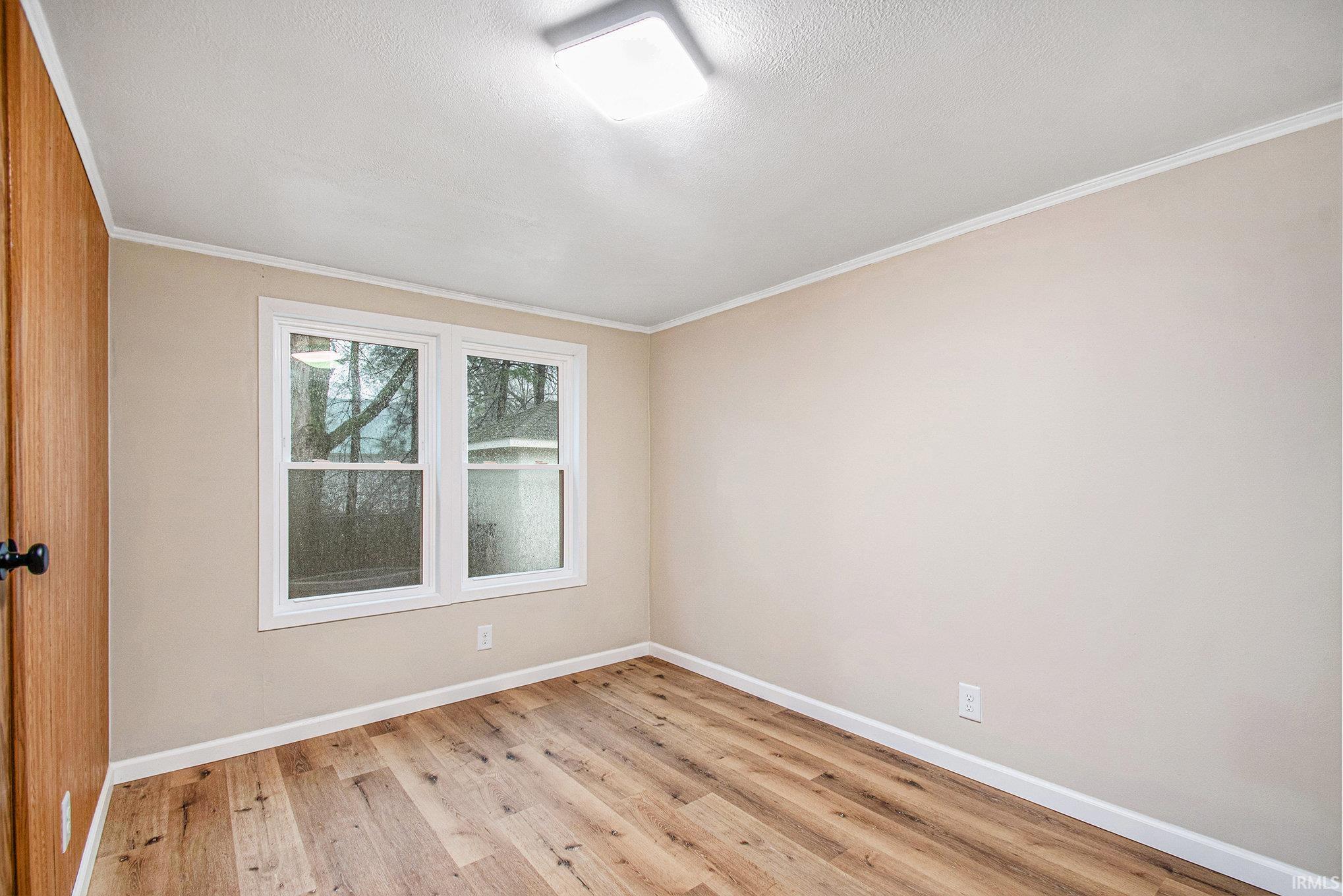 54514 Buckeye Road Mishawaka, IN 46545 - Photo 19 of 29 Gallery Image 19