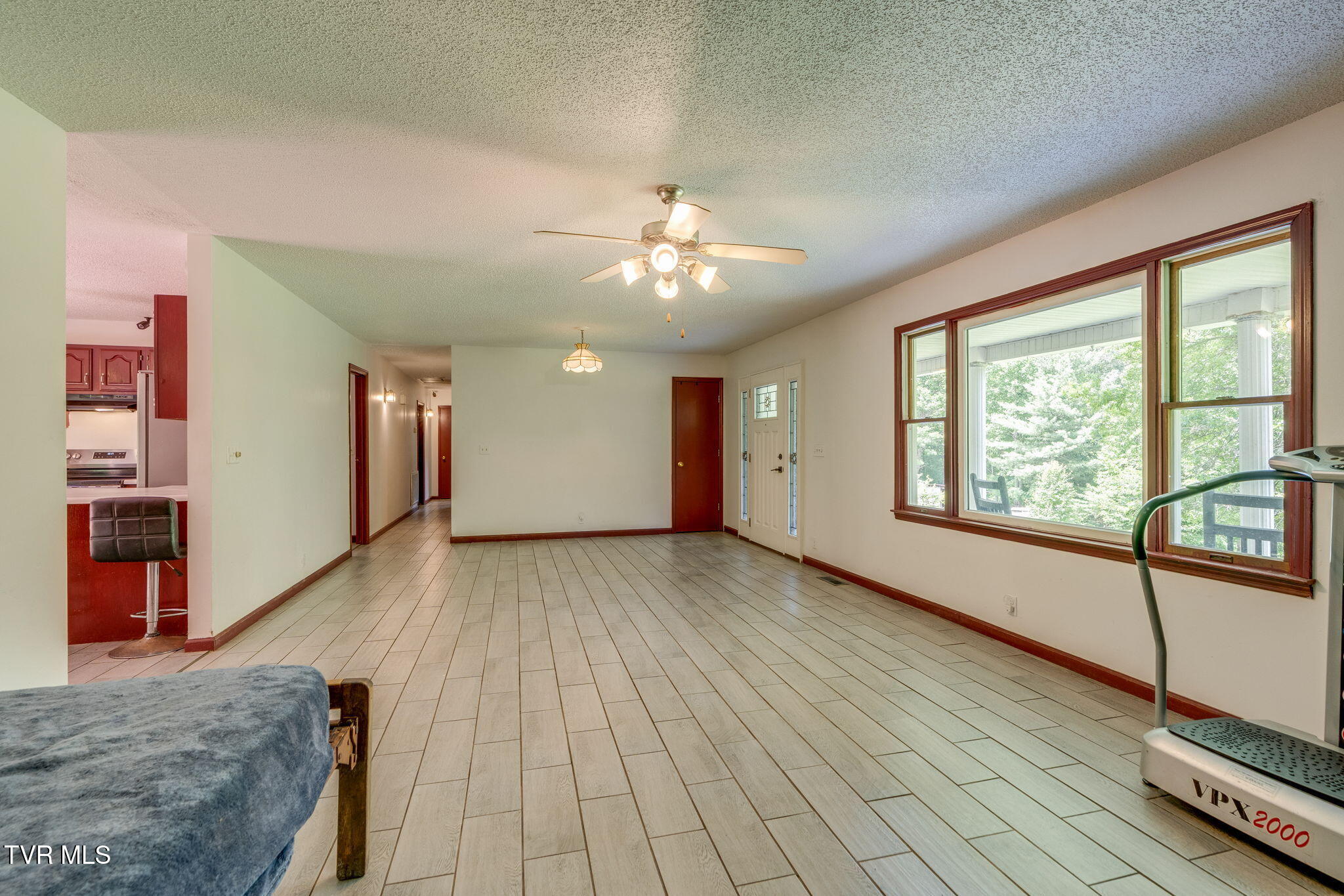 959 Dry Creek Road Jonesborough, TN 37659 - Photo 7 of 54 007