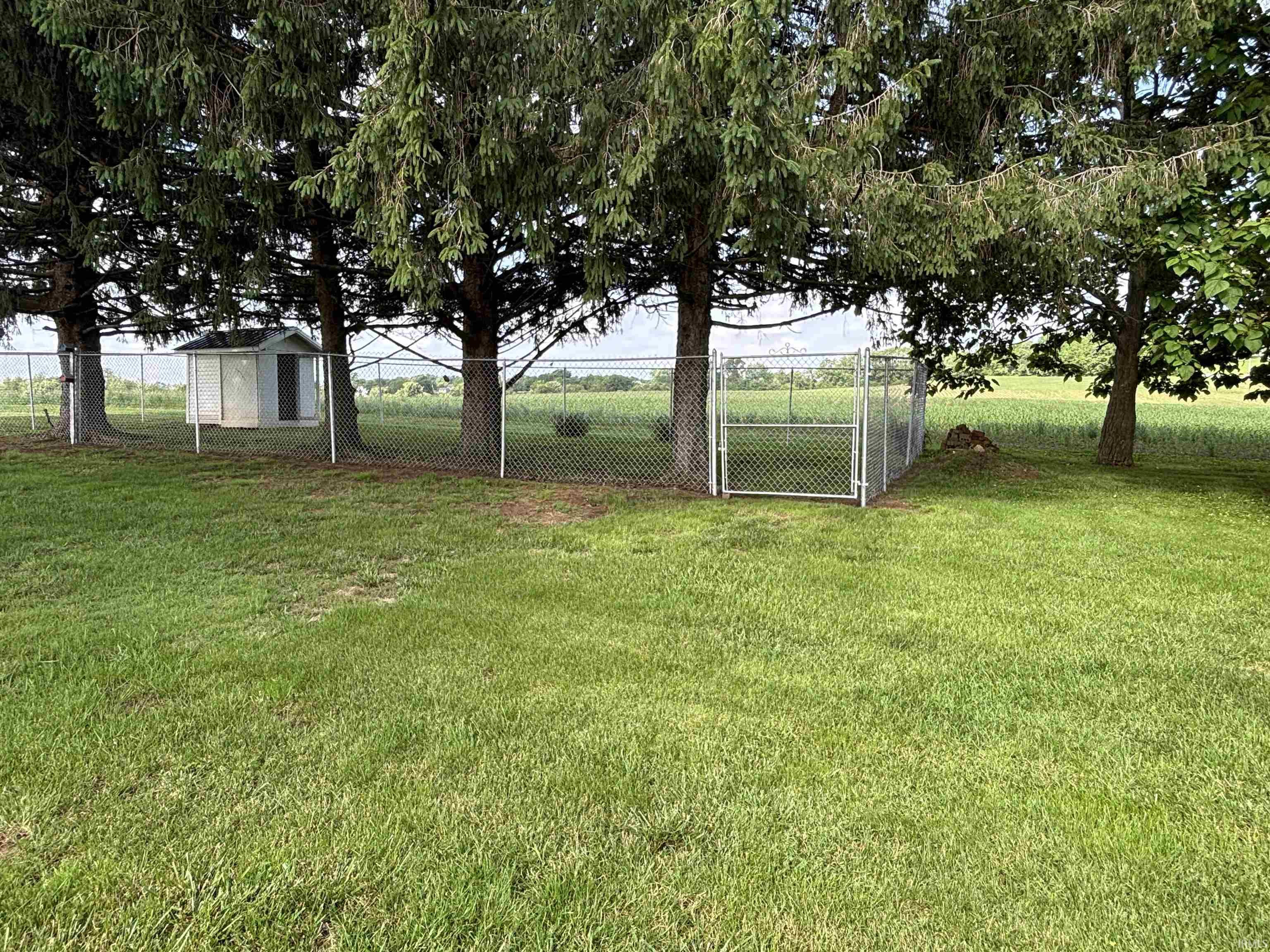 747 East Lewellen Road Salem, IN 47167 - Photo 8 of 36