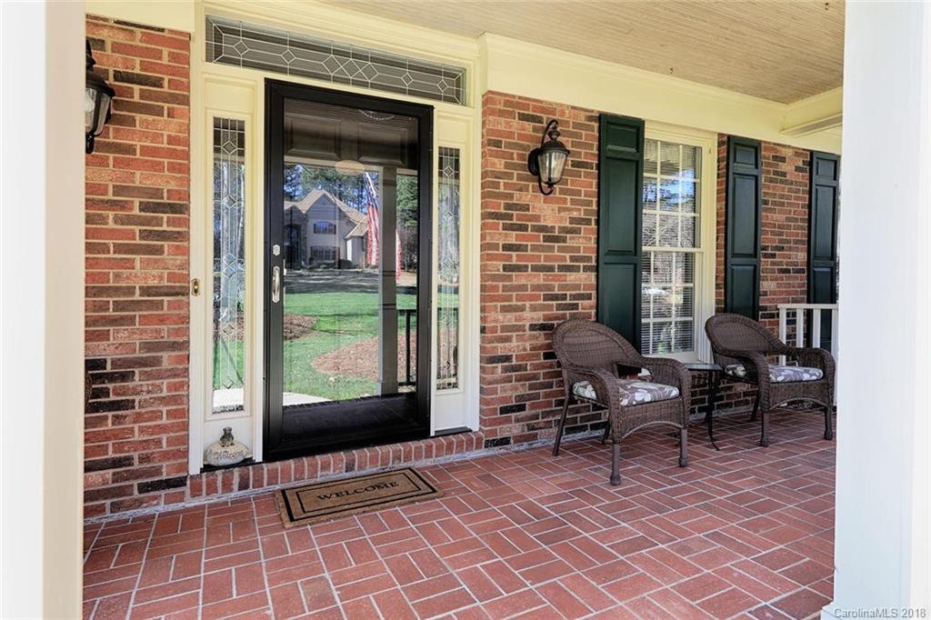 658 Beaten Path Road Mooresville, NC 28117 - Photo 4 of 36 Gallery Image 4