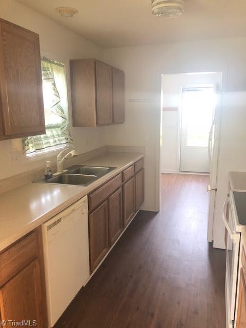 325 Mark Road Reidsville, NC 27320 - Photo 10 of 11 Gallery Image 10