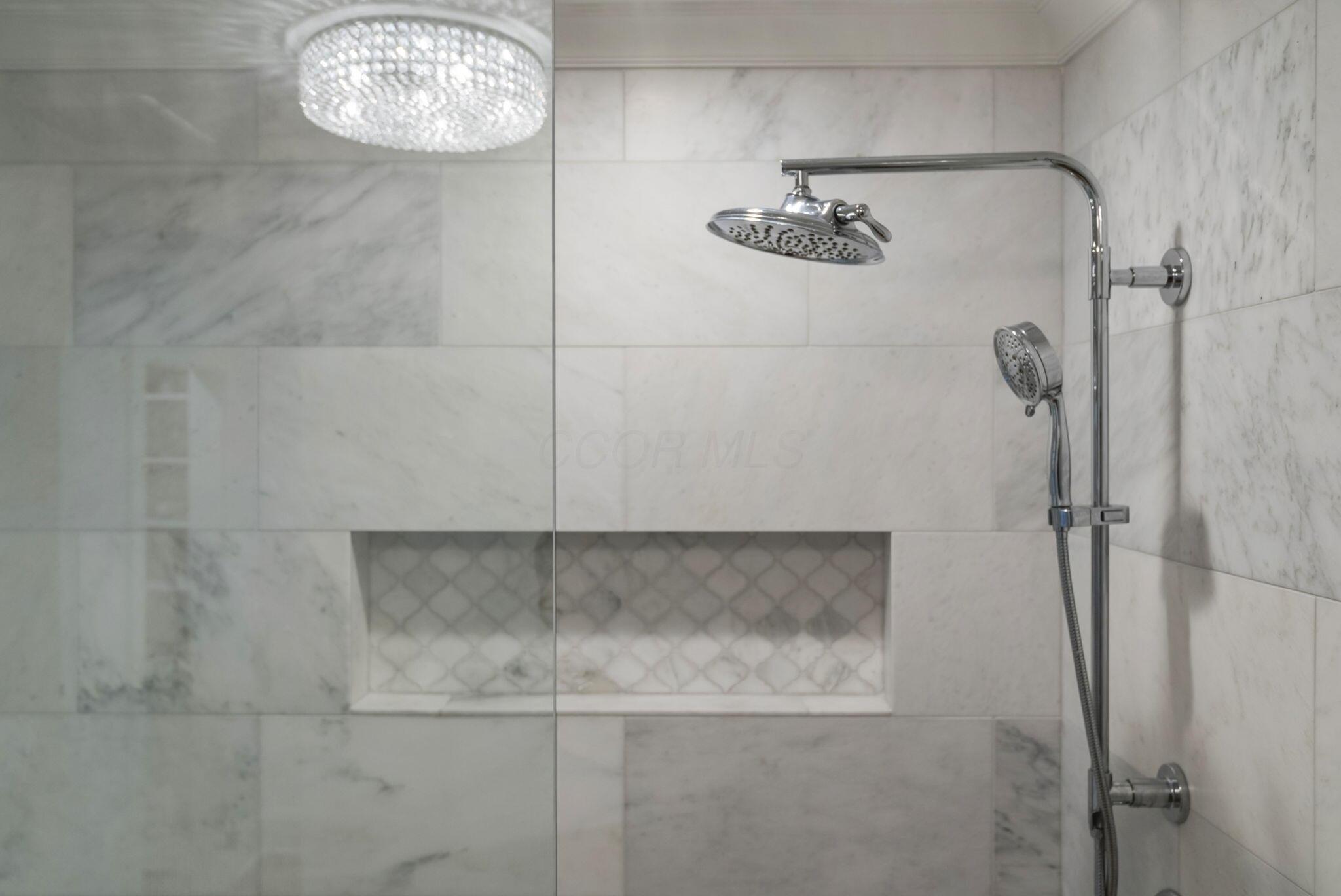 1875 Roxbury Road Upper Arlington, OH 43212 - Photo 49 of 97 Shower