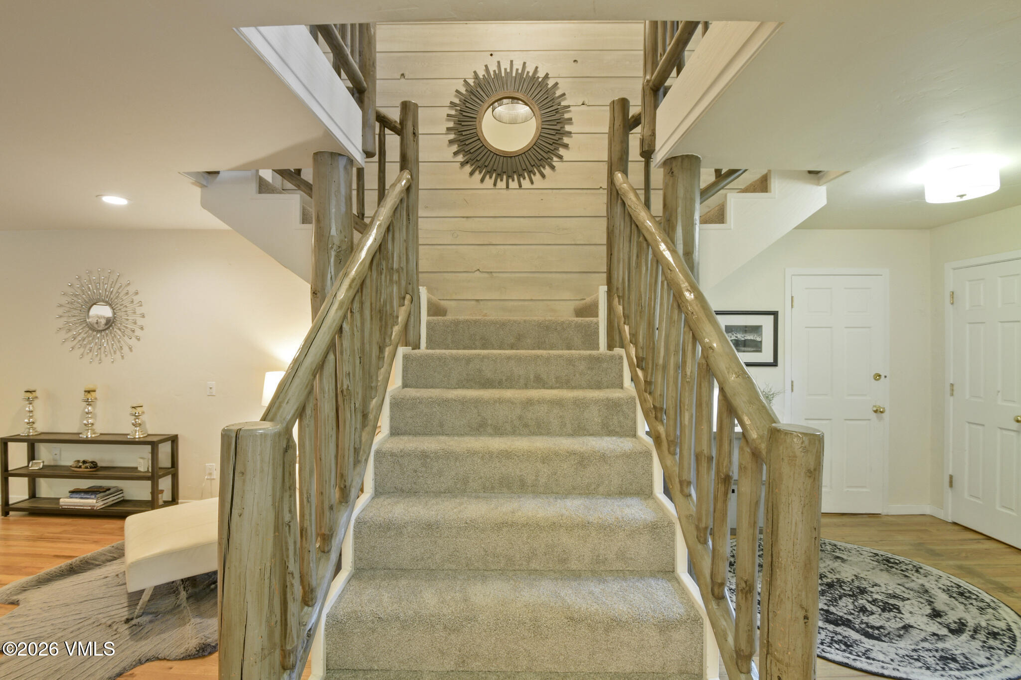 87 Deer Run Eagle-Vail, CO 81620 - Photo 8 of 36 87 deer run - MLS Sized - 010 - 06 Foyer